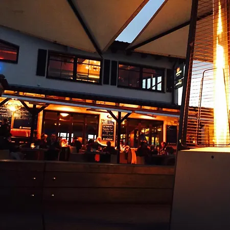 Suenn Tied Apartment